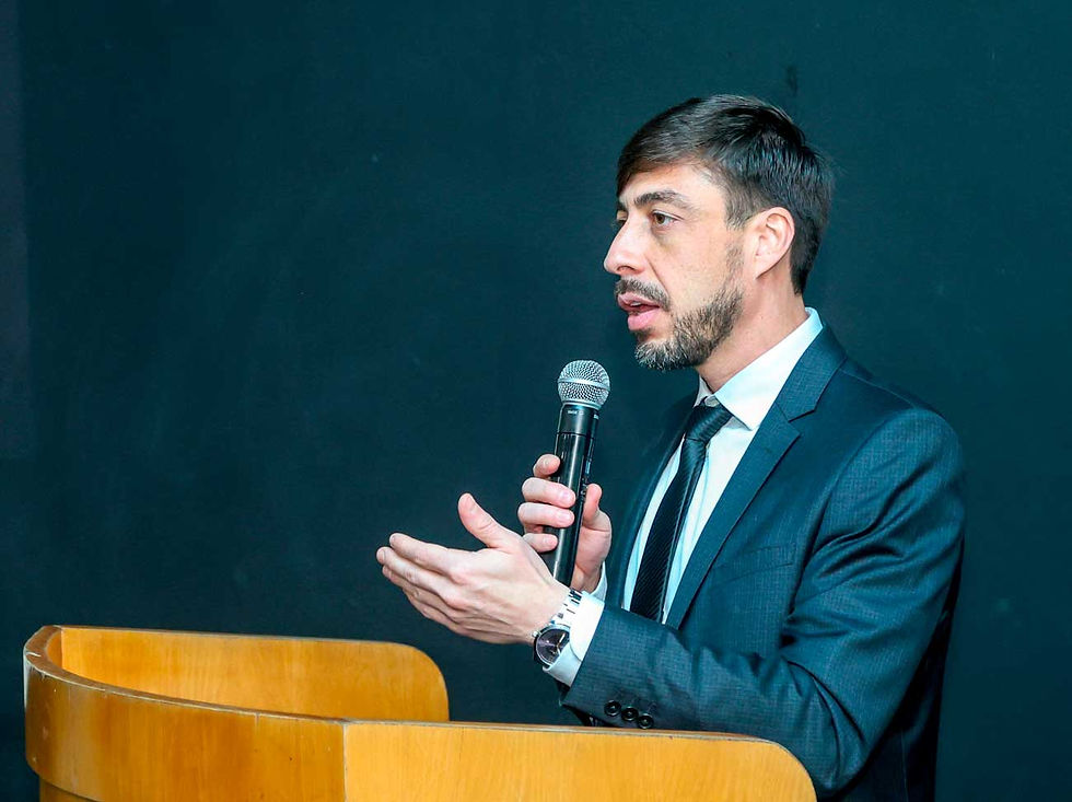 Professor doutor Ivan Tertuliano destacou o caráter técnico e estratégico do seminário, reforçando o compromisso da ASEMESP com a qualificação da gestão esportiva © ASEMESP