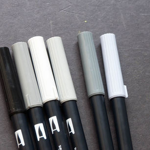 Review: Tombow Dual Brush Pens (Grayscale Set)