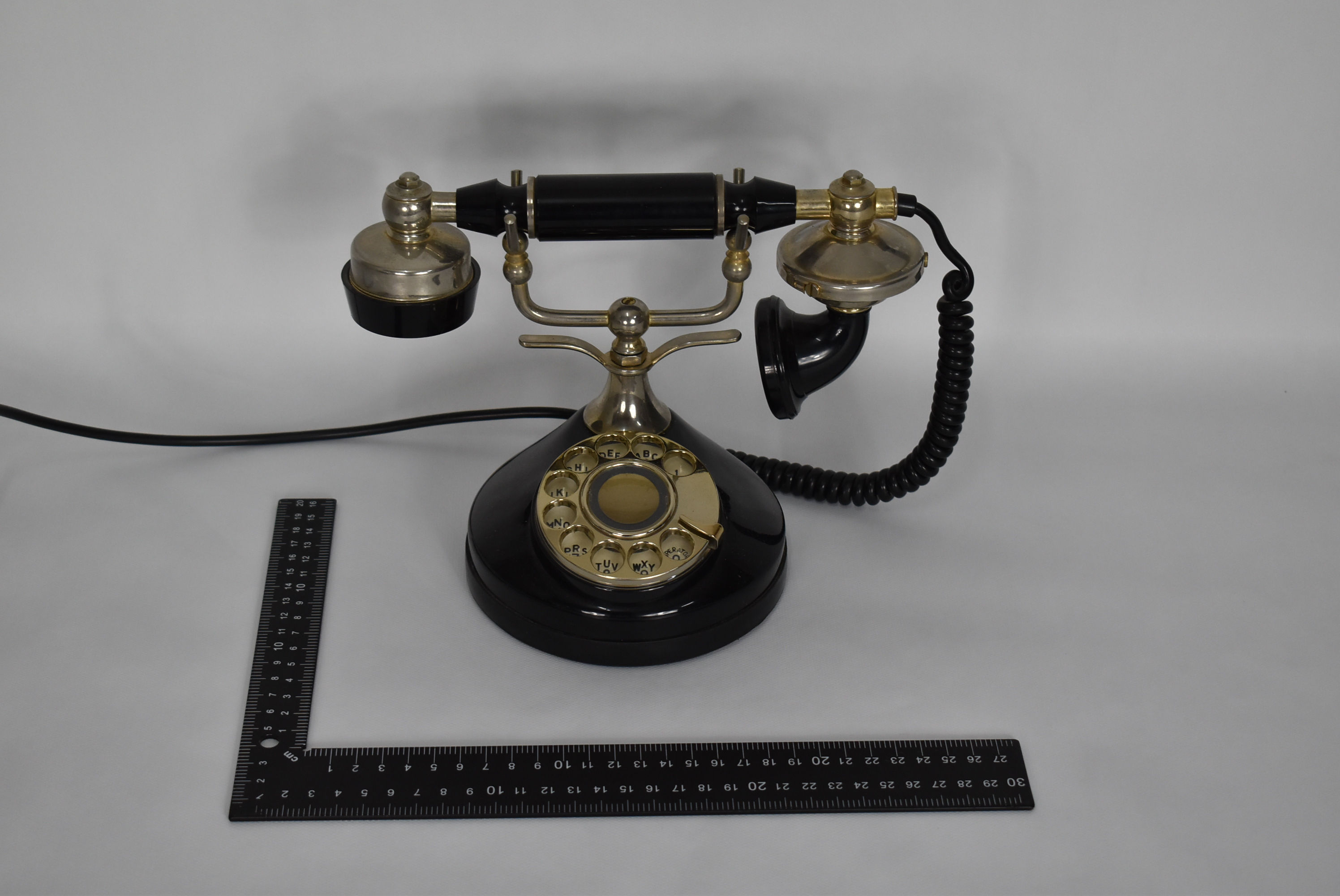 Téléphone N°06
