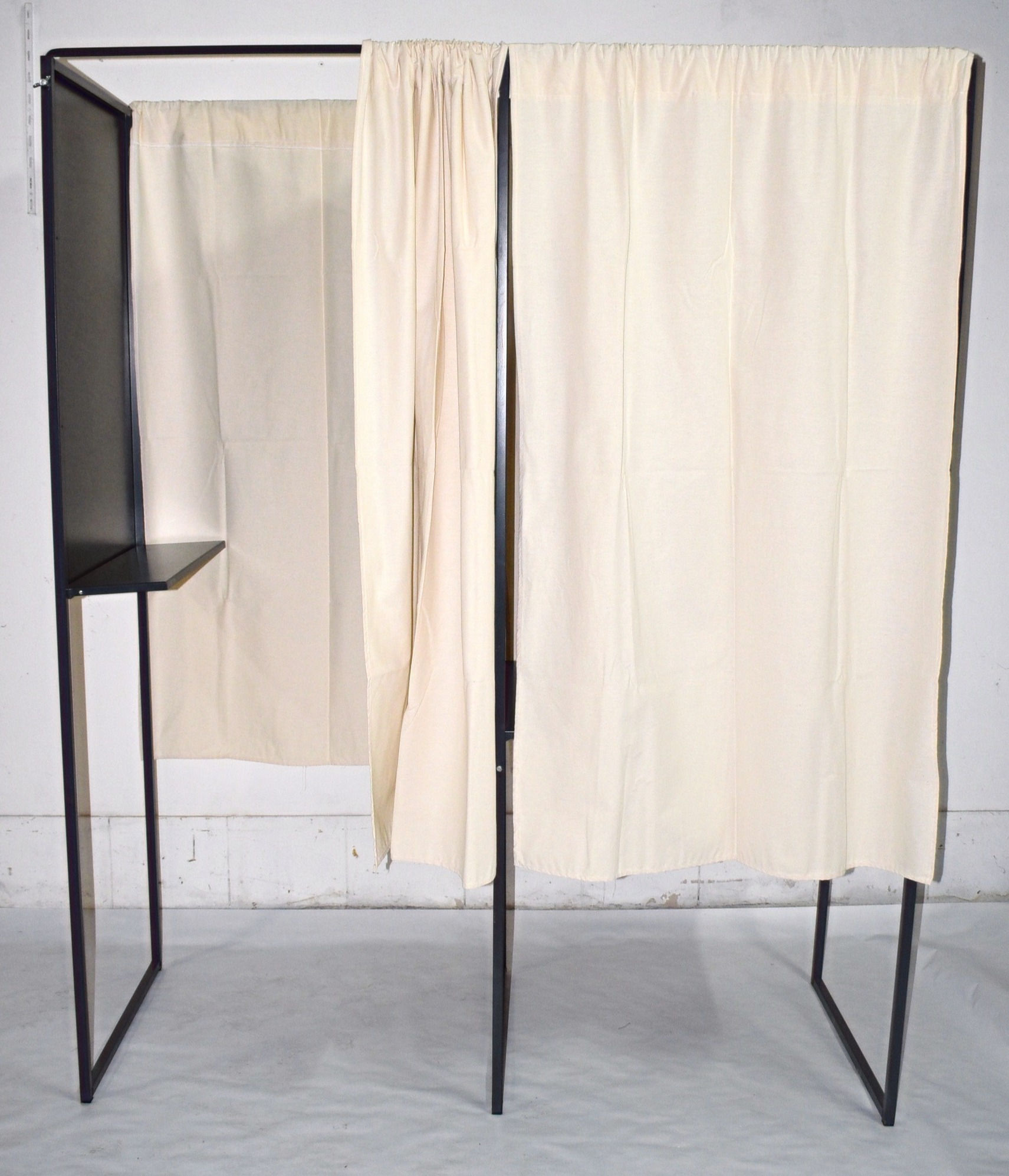 Mobilier urbain : Isoloirs électoral