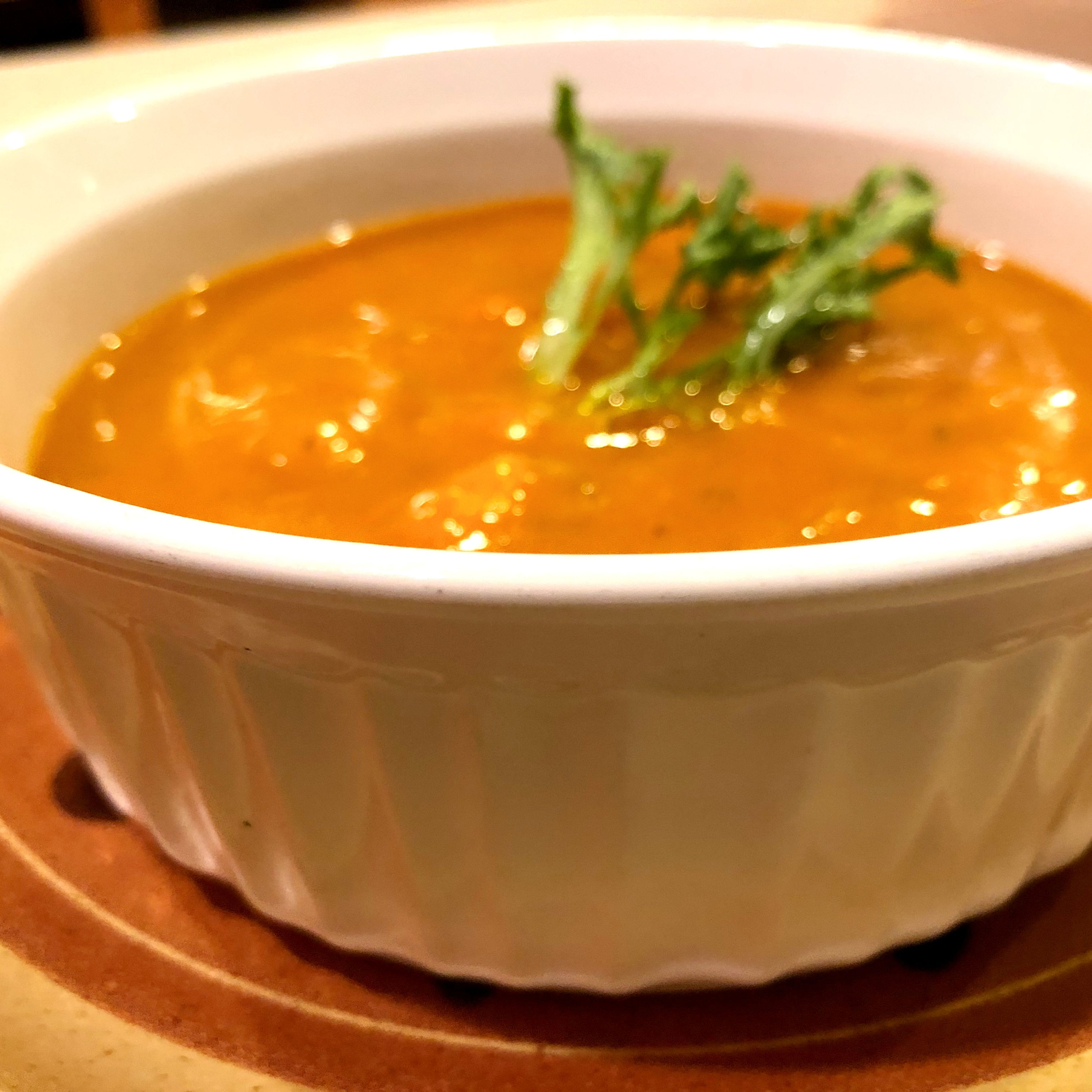 BUTTERNUT SQUASH SOUP (VEGAN)