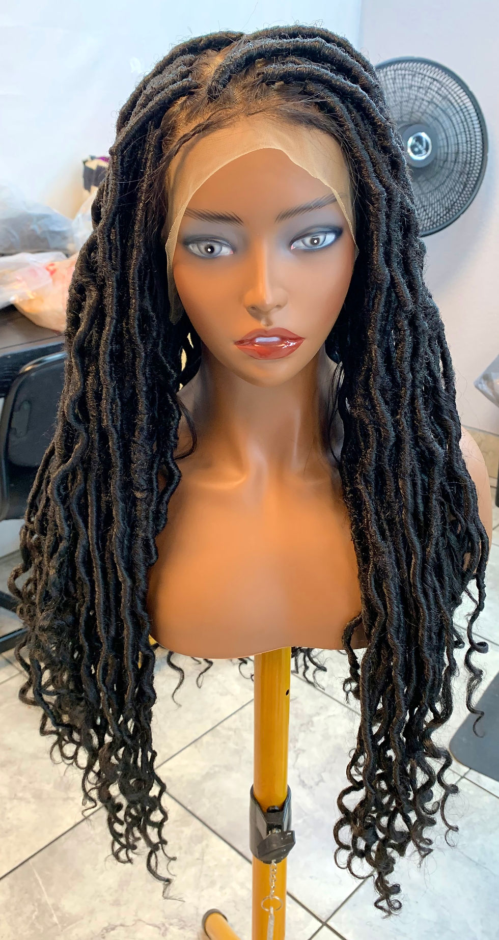 Thumbnail: Faux Locs