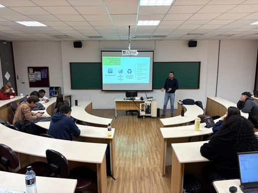 Ínpar promove palestras sobre logística reversa e sustentabilidade para alunos da PUCPR