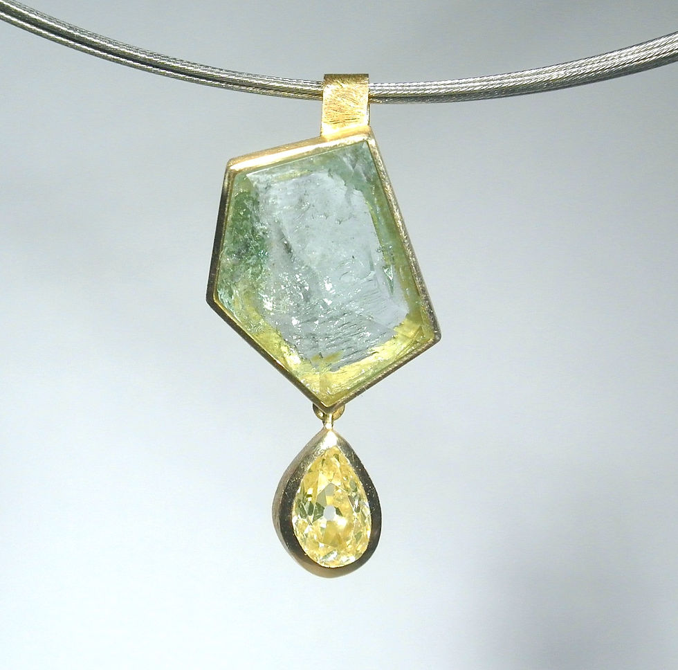 AQUAMARINMIT DIAMANT