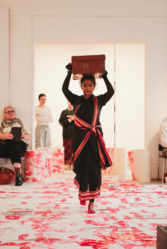 Anushiya Sundaralingam: Thappi Odu (Flee) performance at Ulster Museum, Belfast. Documented Tamil diaspora live art - photo 2