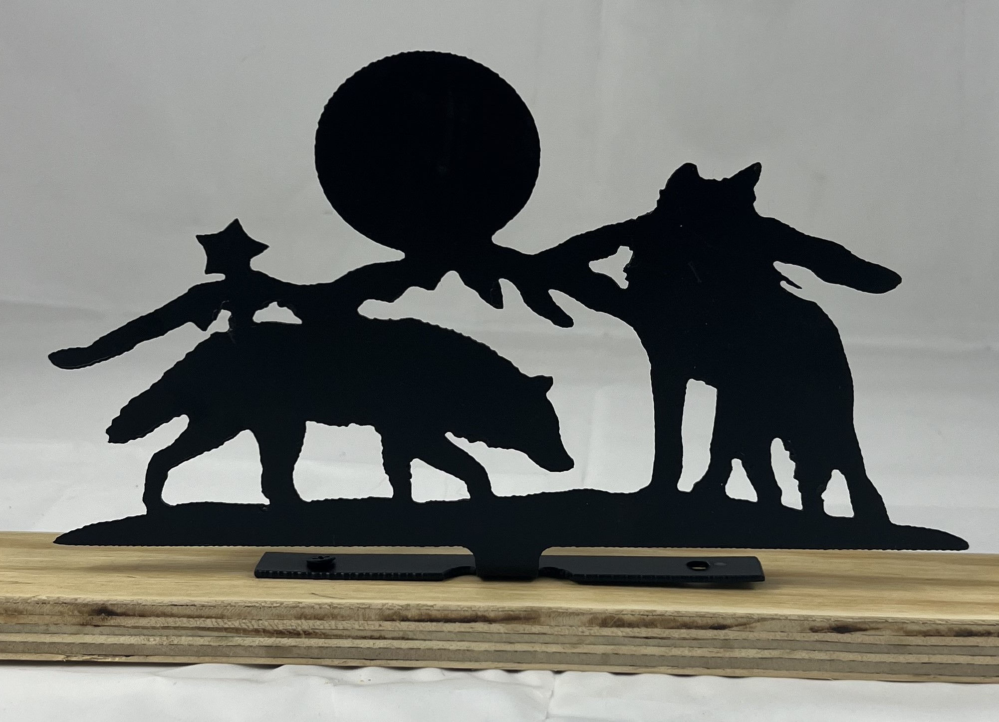 Wolves Mailbox Topper 2