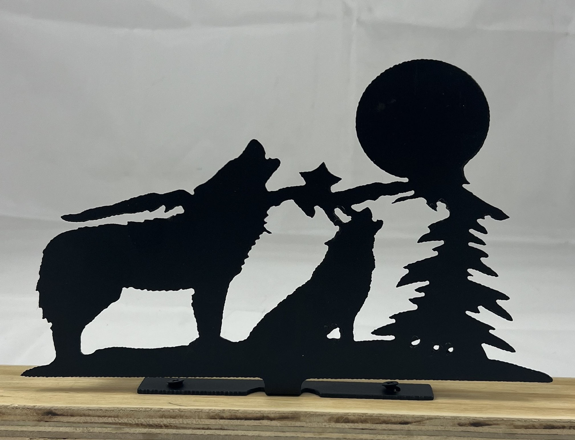 Wolves Mailbox Topper 1