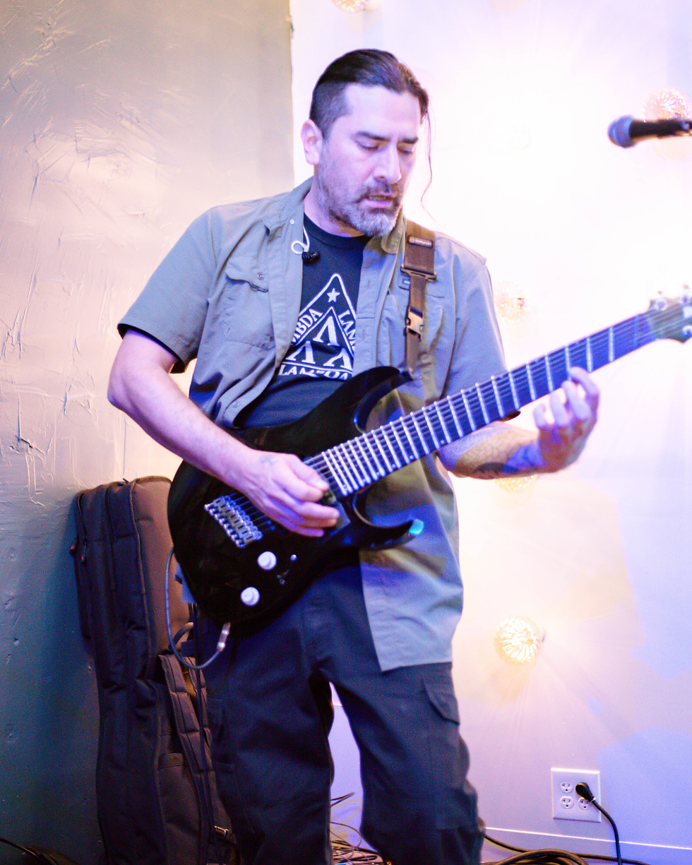 LIVE BAND KARAOKE IN THE BR