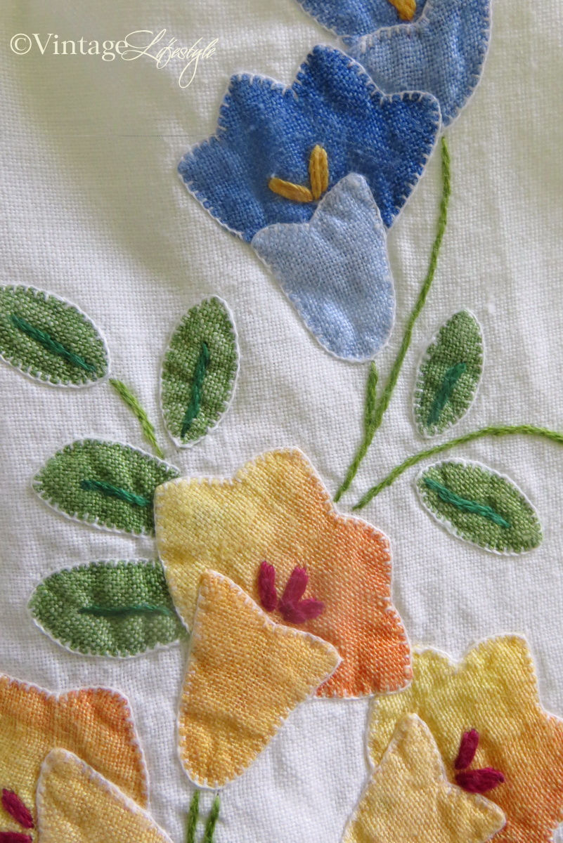 Thumbnail: Floral appliqued wall hanging organiser close up