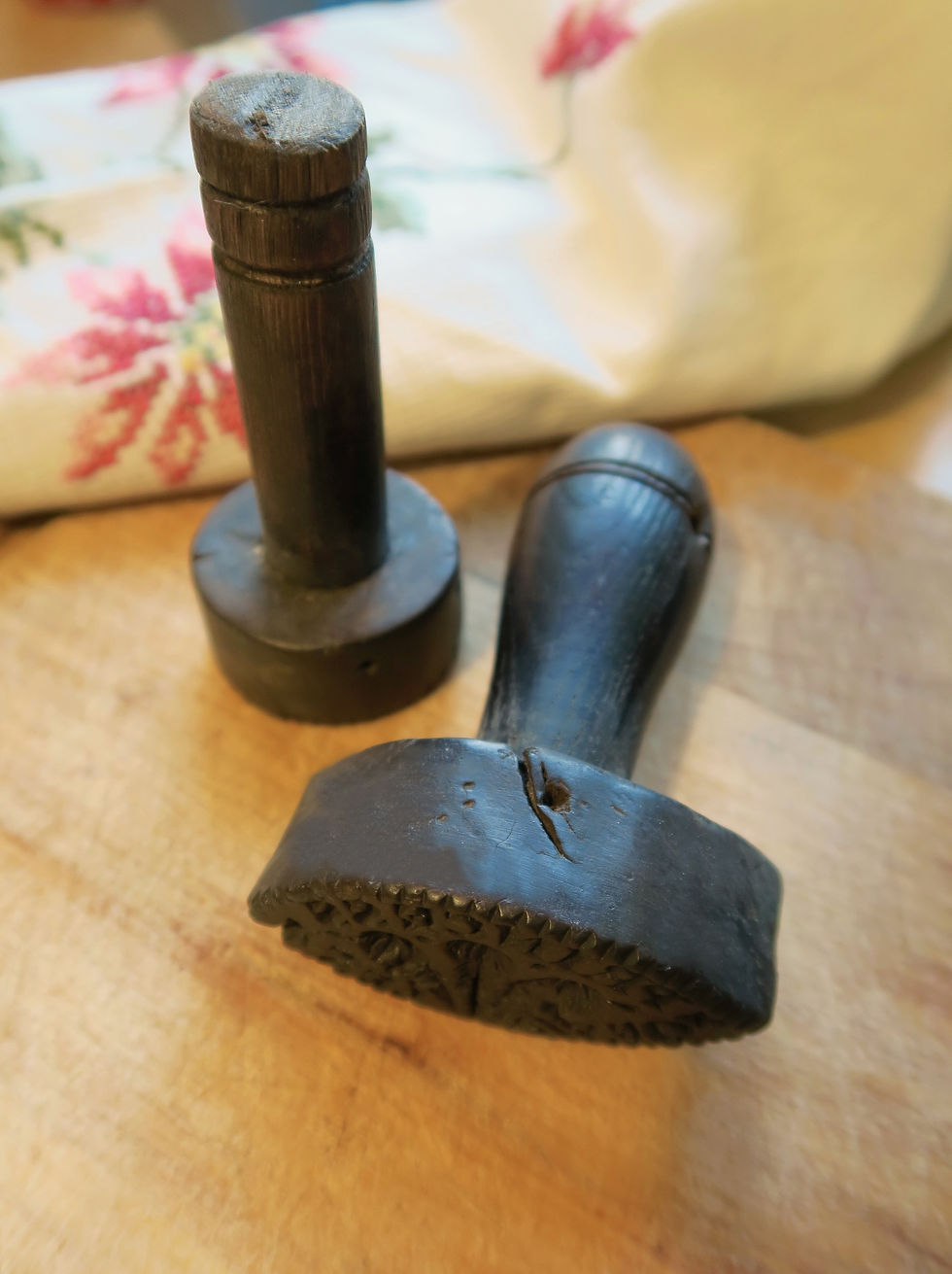 Biscuit Butter Stamp Mould Victorian Antique Treen