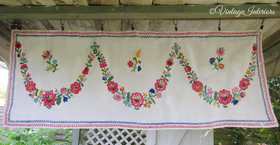 floral swags Embroidered linen pelmet curtain throw
