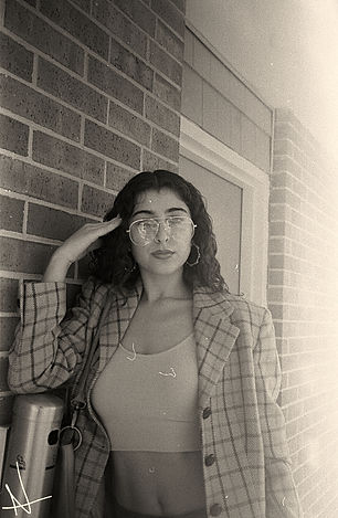 15(B+W).jpg