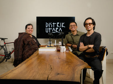 Tentang Tradisi Tenun Sikka