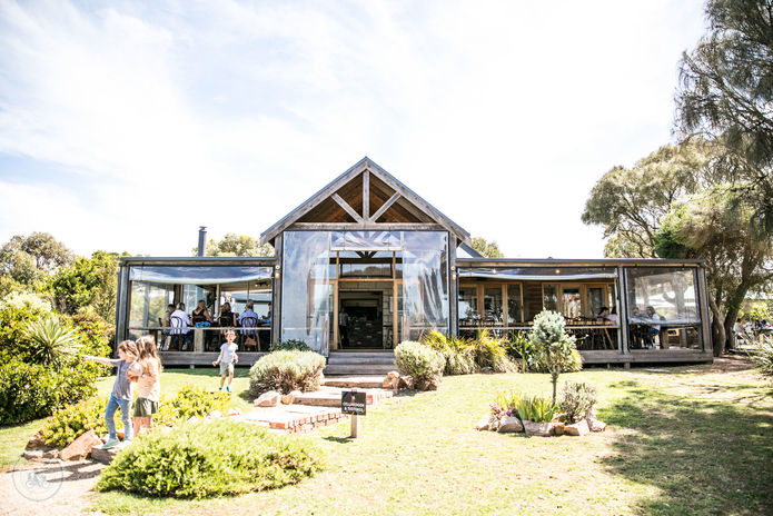 Phillip+Island+Winery++Mamma+Knows+South+(23+of+29).jpg