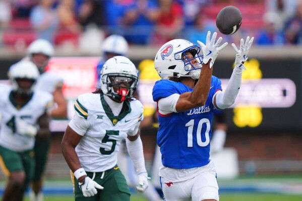 SMU suffered an early season loss for the second year in a row, Freshman WR, Jalen Cooper continues to shine, hauling in a TD grab for a second straight week.