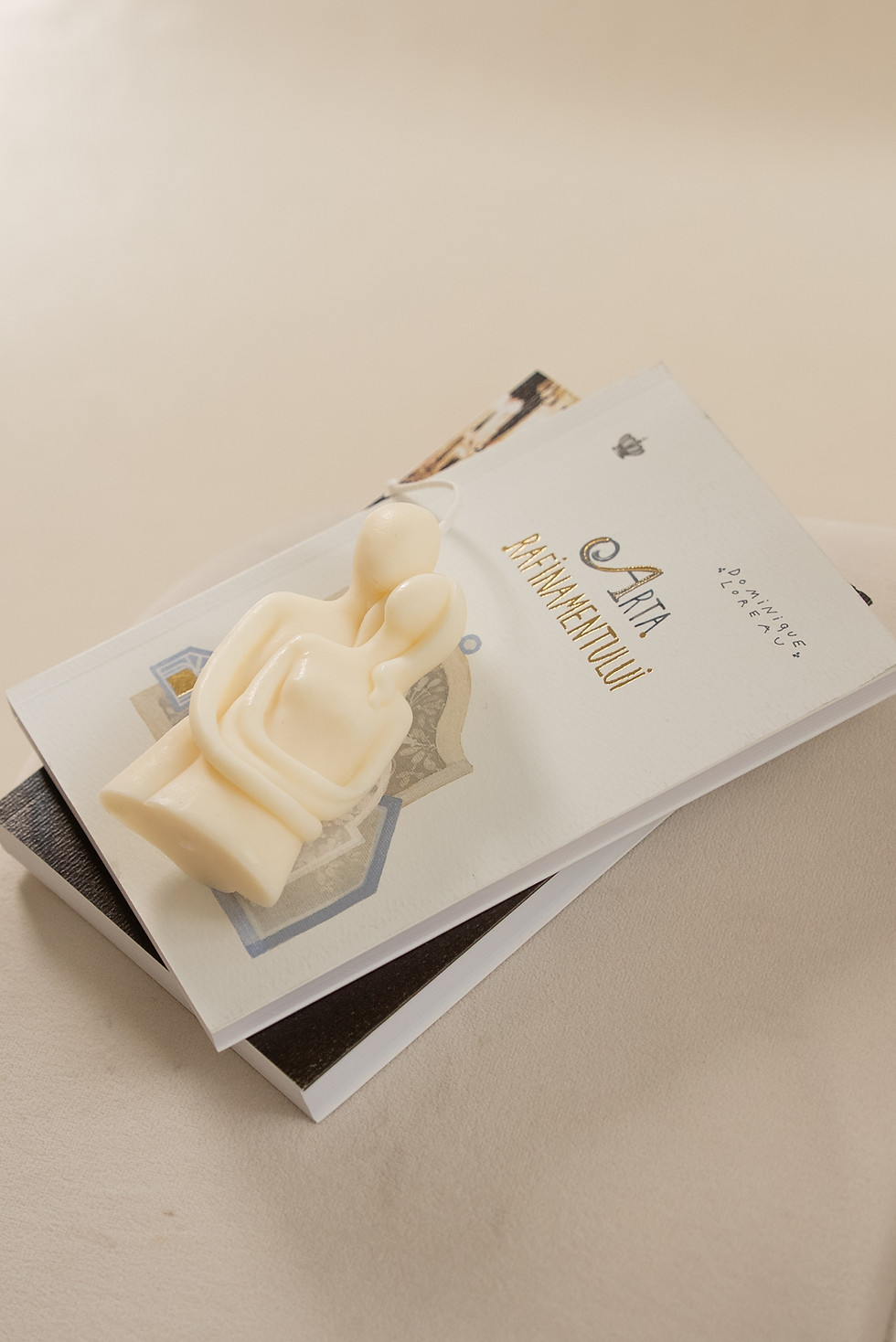 Thumbnail: Amour candle