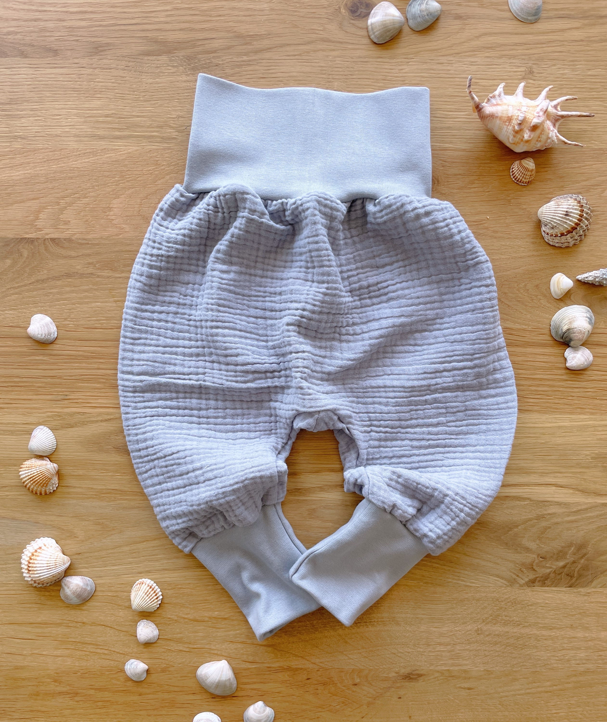 Musselin-Pumphose grau - Gr.74/80