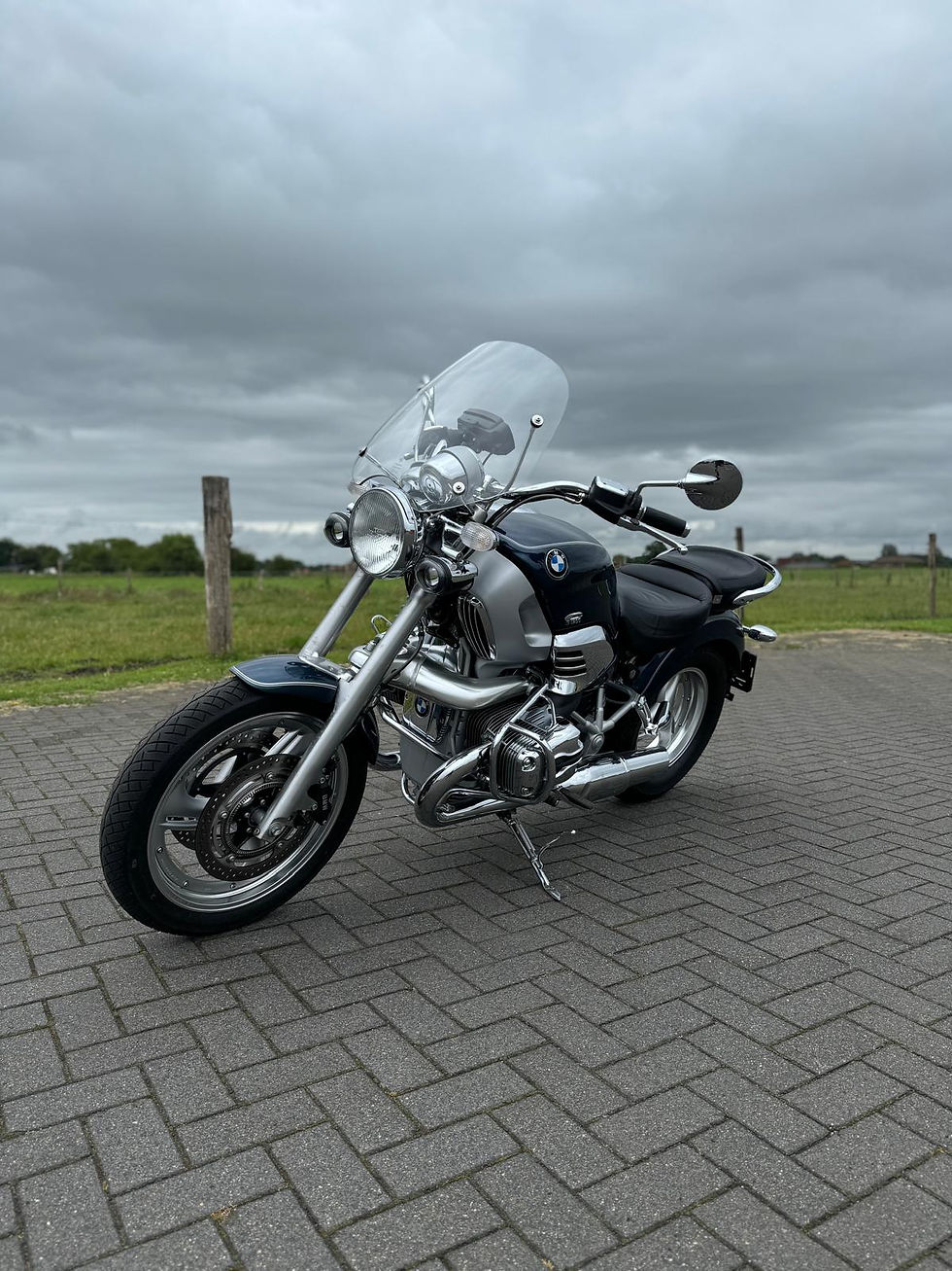 Thumbnail: BMW R1200C