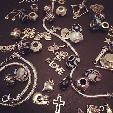nvitation bits and bobs