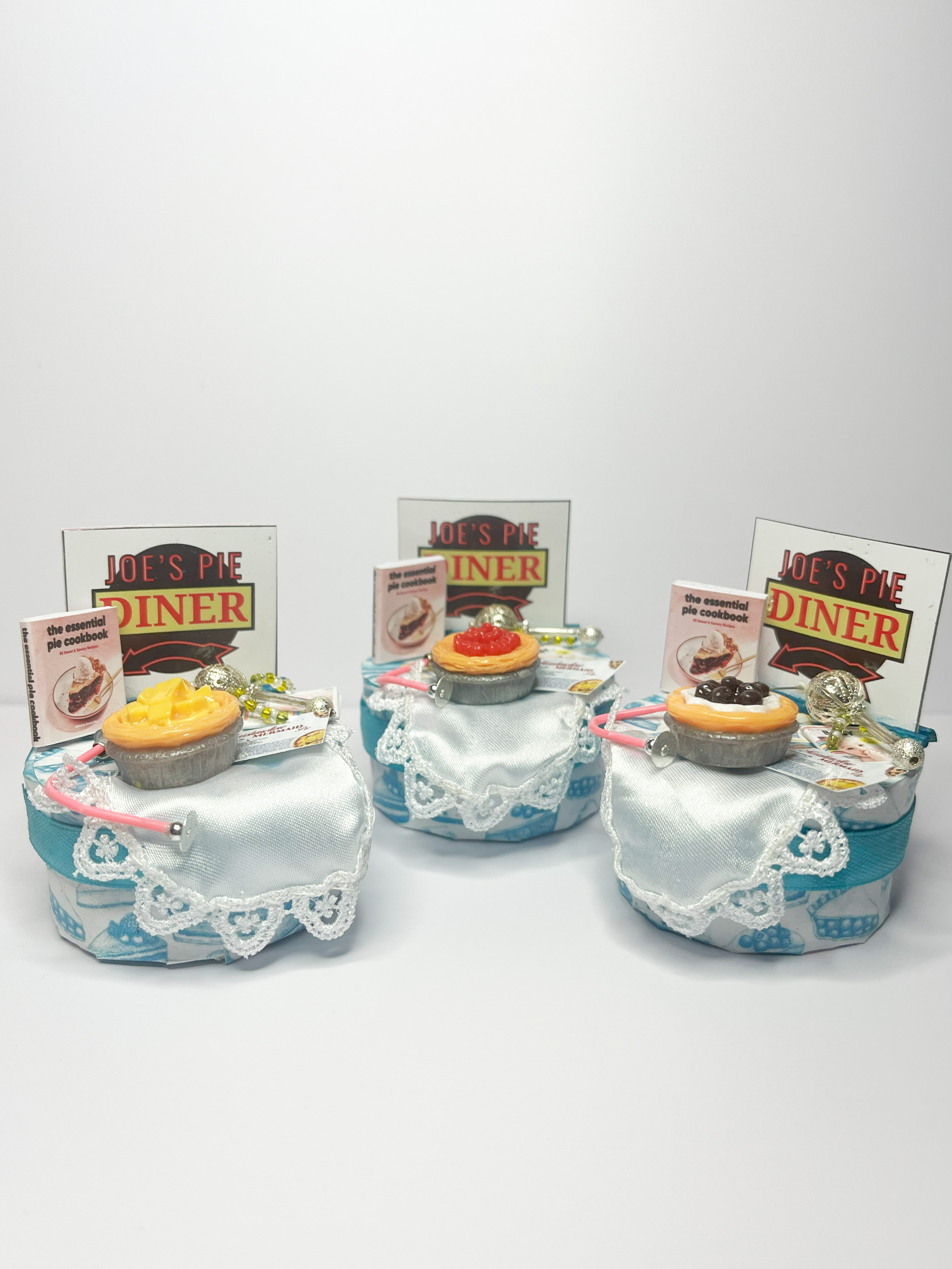 Waitress Miniature Gift Box