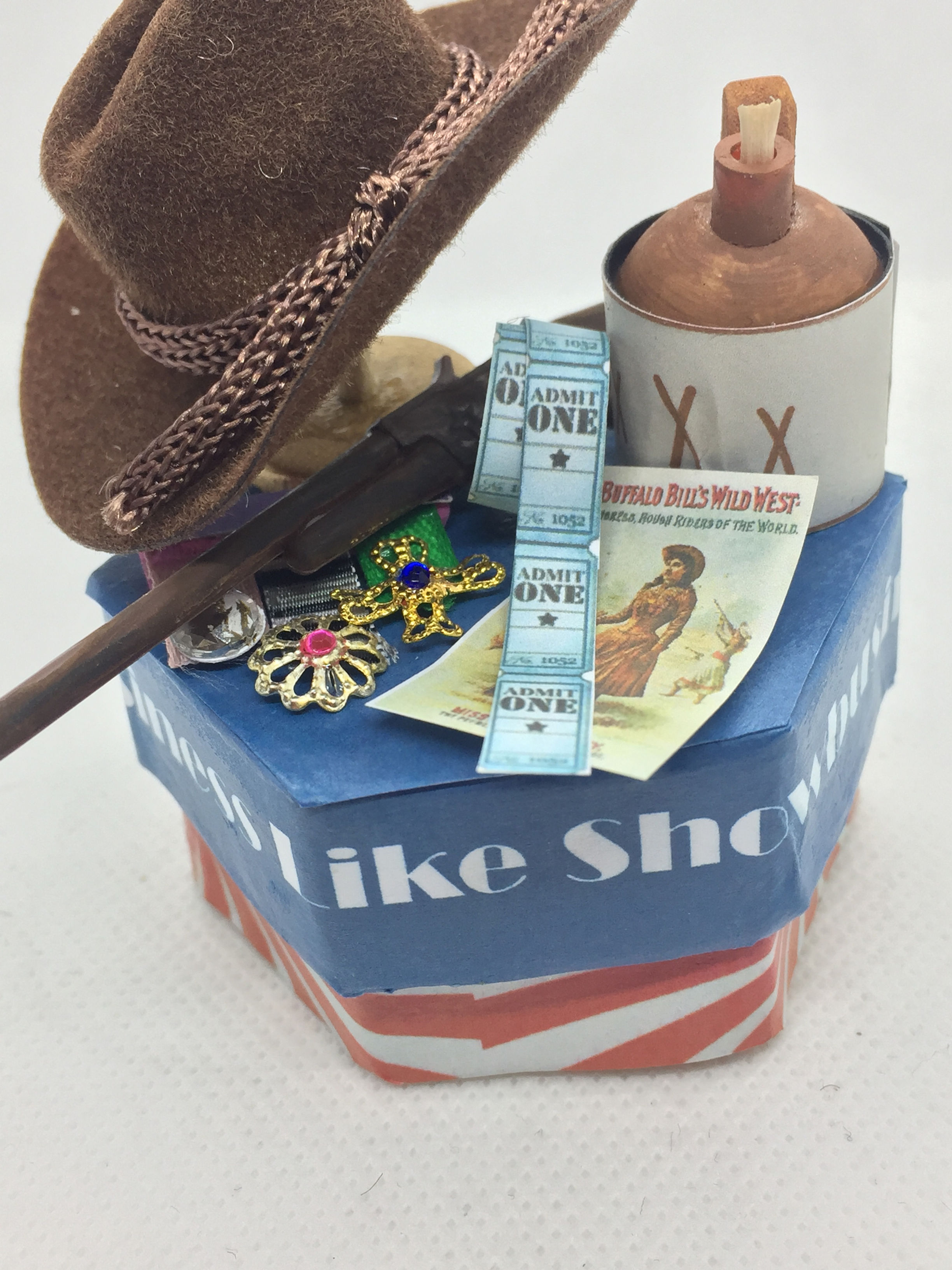 Annie Get Your Gun Miniature Gift Box