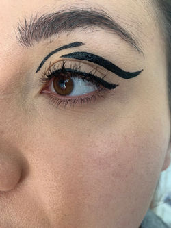 Photographic liner look.
