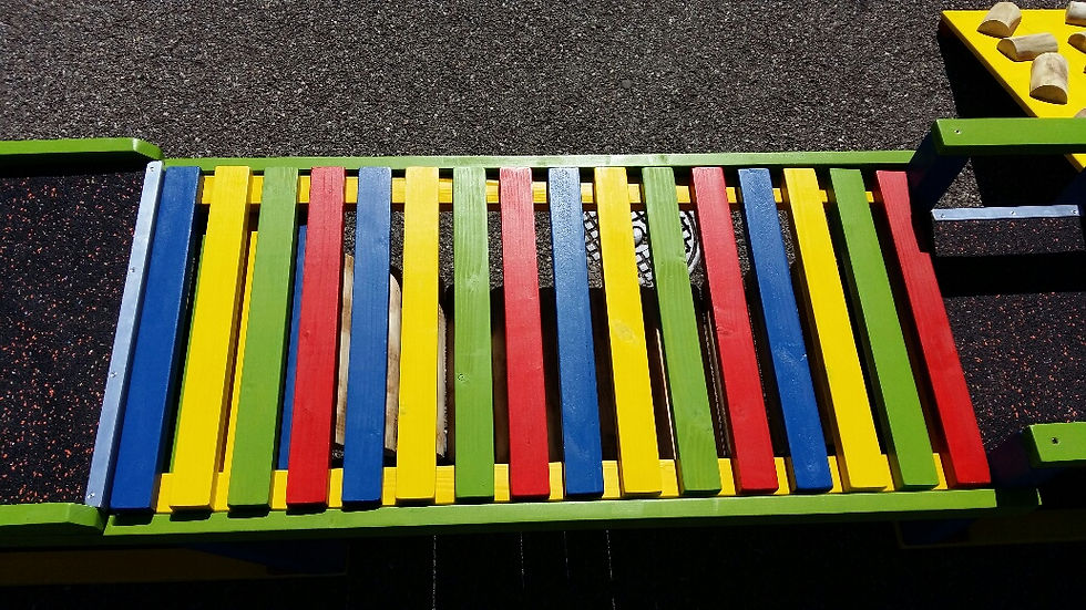 Miniaturbild: Welpenspielplatz, Welpenspielgerät, cellis-atelier