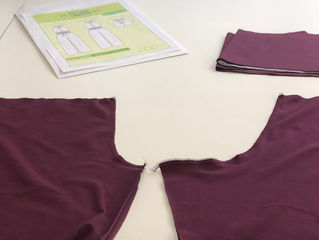 The Corona Lounge Suit. Part 4: sewing the pants.