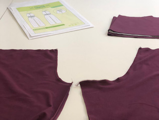The Corona Lounge Suit. Part 4: sewing the pants.