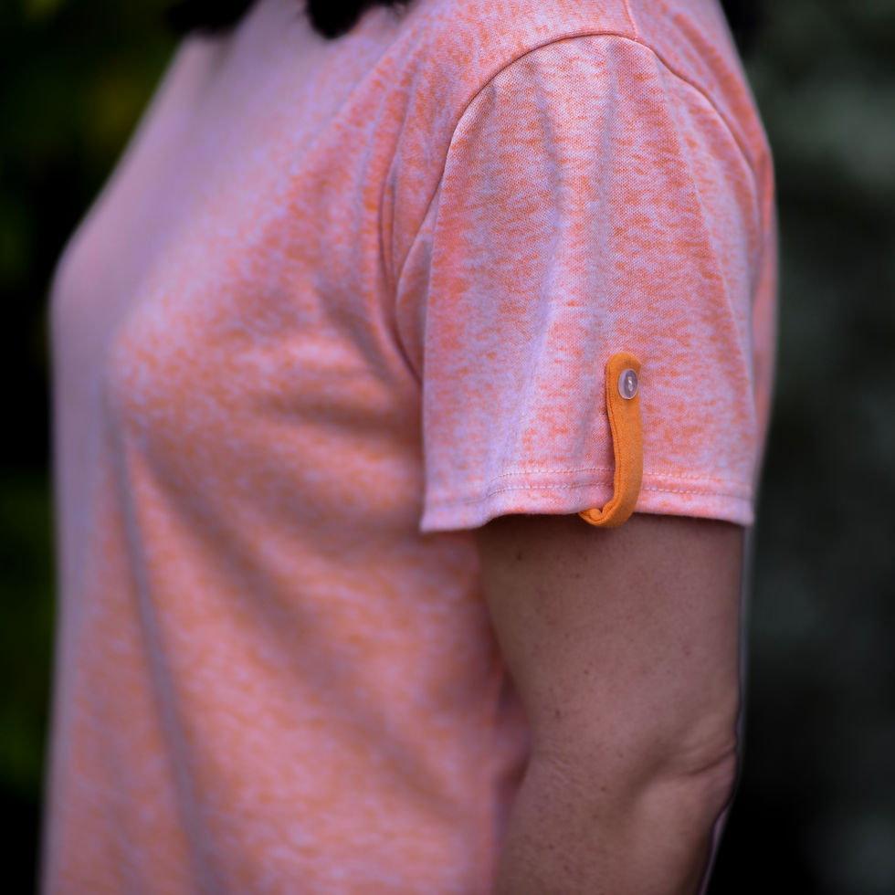 Thumbnail: Eva Tee short sleeve button tab