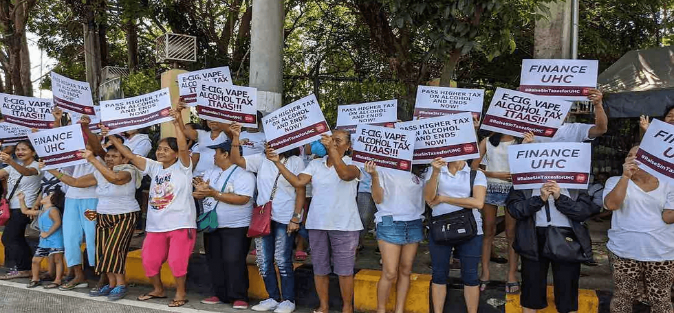 Community groups and health advocates call for taxes on alcohol and e-cigarette taxes. Used with permission from Bawas Bisyo / Youth for Sin Tax Movement.