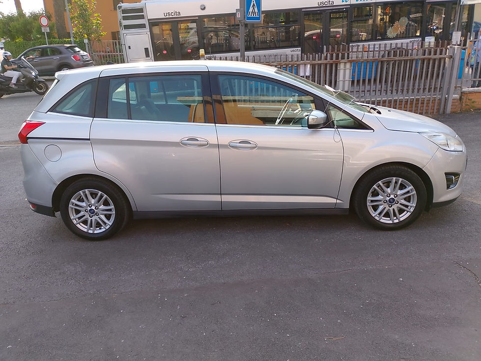 Miniatura: Ford C-Max Titanium 7 posti Diesel TDCi 2013