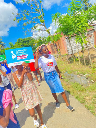 Niñas y adolescentes de Mata Mamón marchan contra Embarazos en menores de edad, matrimonio infantil 
