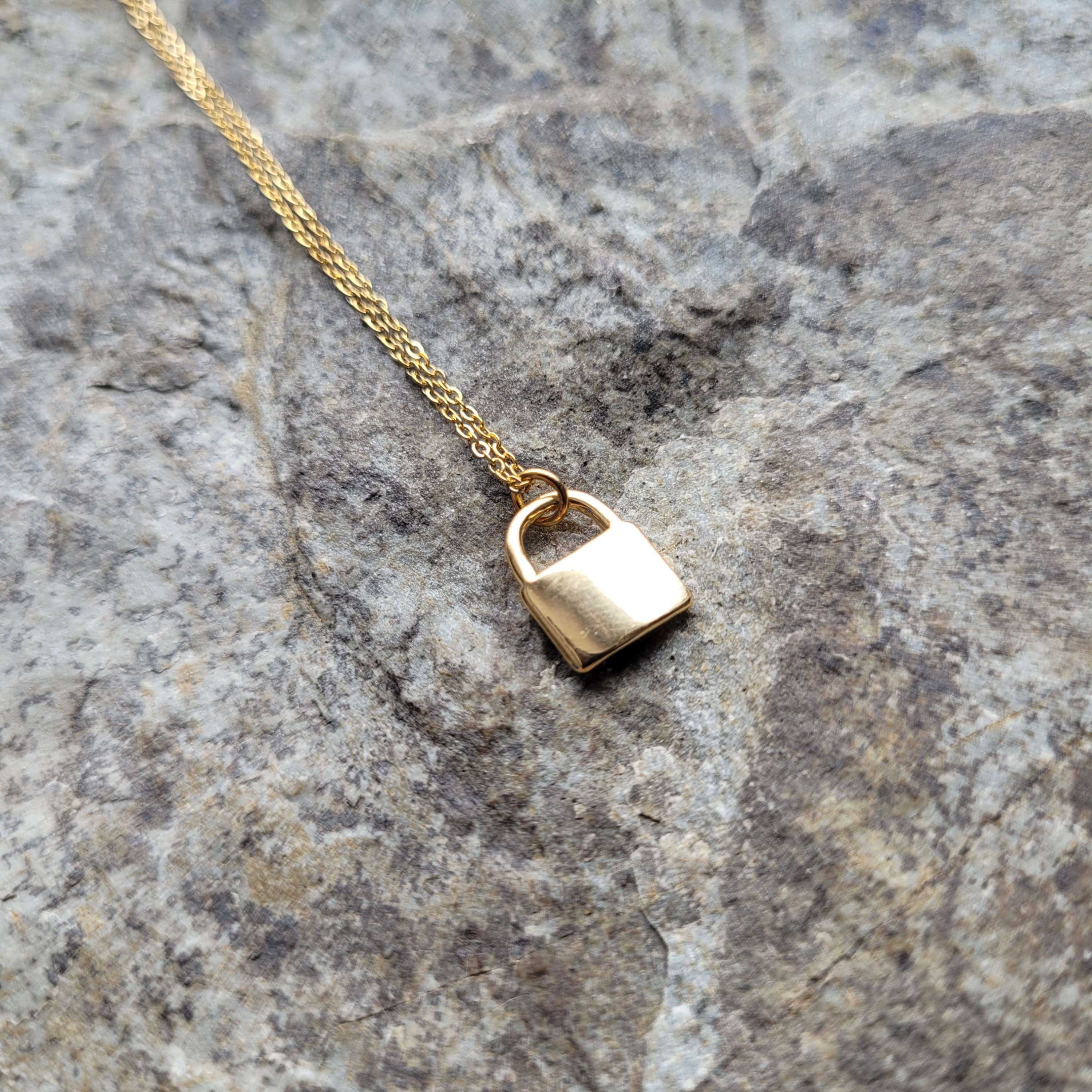 Padlock Necklace- gold