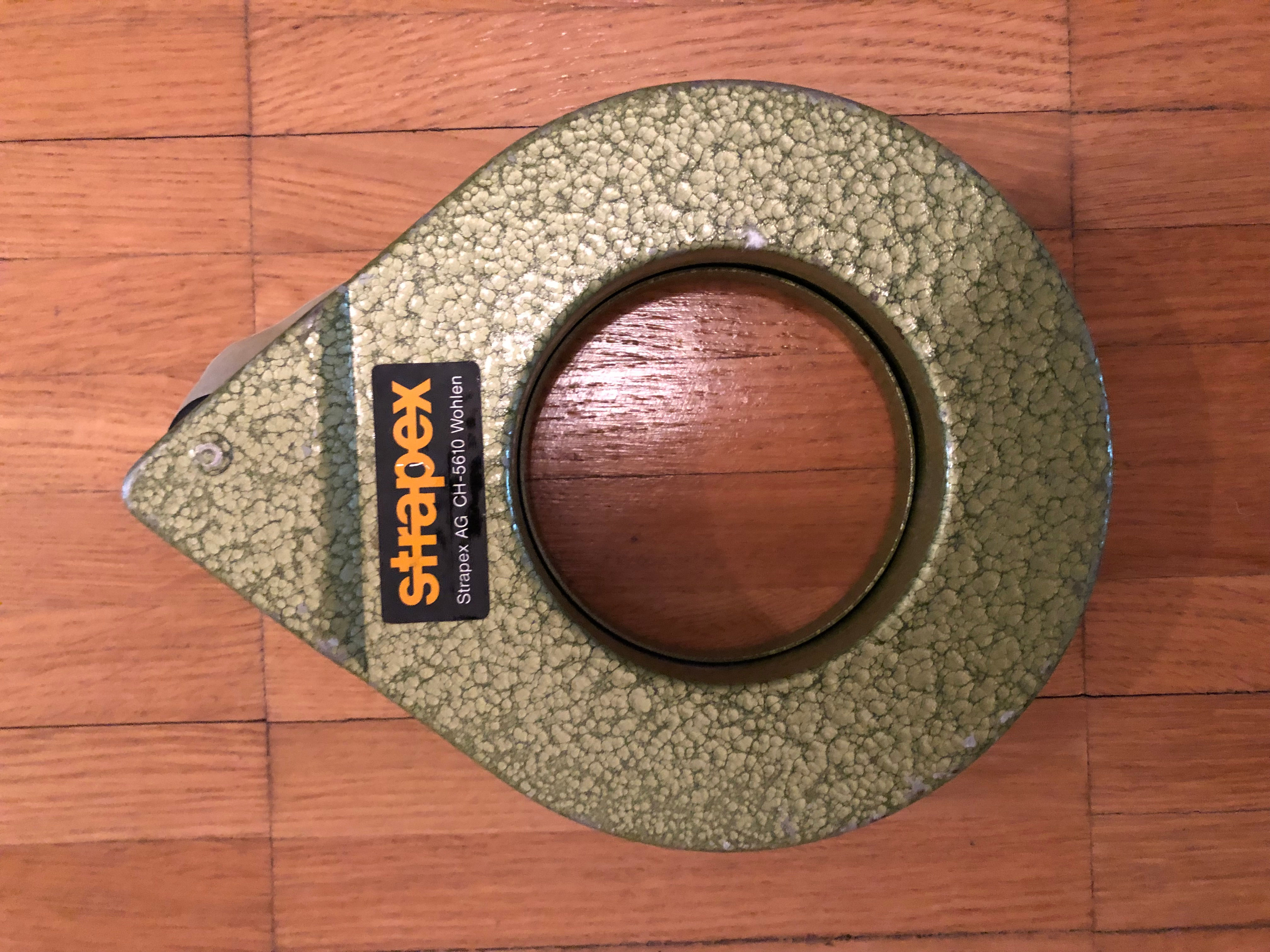 Distributore di nastro adesivo