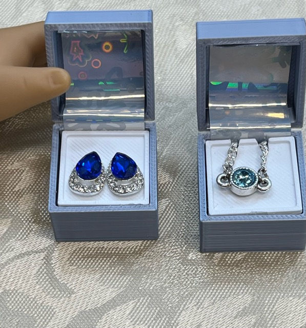 Thumbnail: Hanukkah Gifts 2025