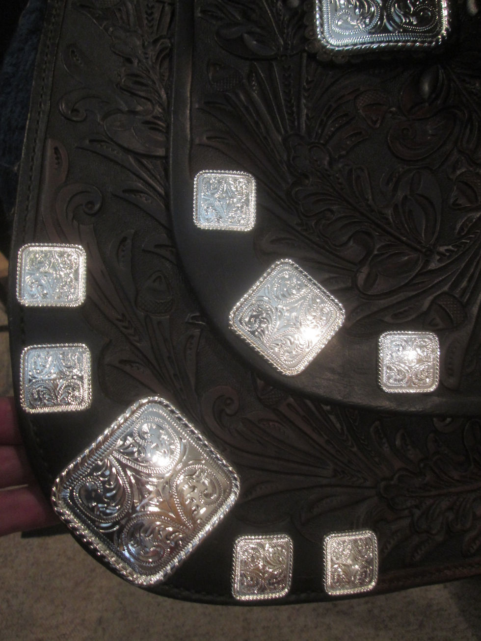 Thumbnail: 16.5" Alamo Show Saddle, New Antique oil & New Silver - super nice