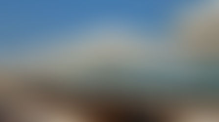 اجتمع مع العائلة والأصدقاء للاستماع في بيتشز آند كريم بالم جميرا – دبي