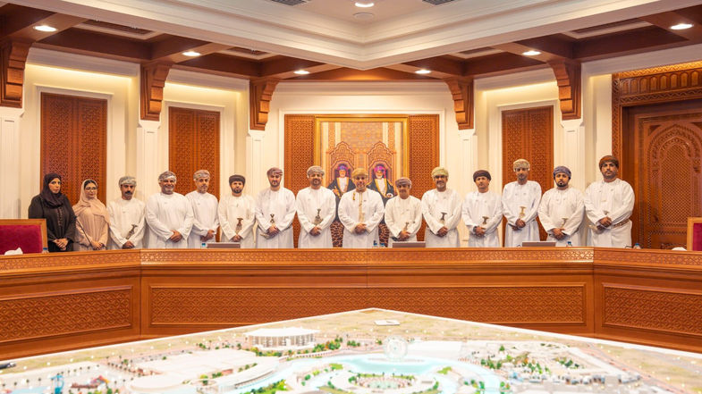 صحار الدولي يوقع مذكرة تعاون مع محافظة ظفار لتعزيز النهج التنموي ودعم المشاريع الاستراتيجية في المحافظة