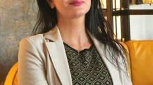 الكاتبة سيلينا السعيد تستعد للمشاركة في معرض إسطنبول للكتاب العربي بروايتها عن أدب اللجوء والمنفى "خيمة، خبز، وبطانية"