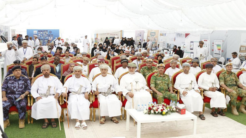 محافظ شمال الشرقية يرعى انطلاق ملتقى “الأسرة والطفل المروري” بإبراء