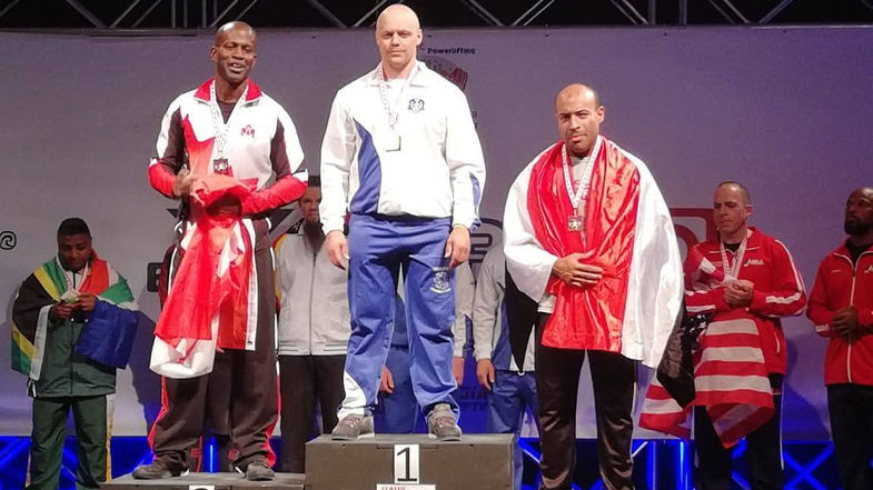 من مصر إلى العالم.. محمد مرعى أول مستشار يحصد الميداليات فى القوة البدنية محليا ودوليا