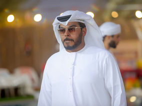 جوائز للبيع… حين يُشترى المجد وتُذبح المعايير على منصة التكريم