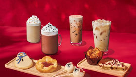 Holiday Spirit, Served Hot! A Review of the Starbucks Holiday Menu