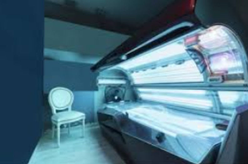 Spray Tans or Tanning Beds? The Health Concerns Regarding Tanning Methods