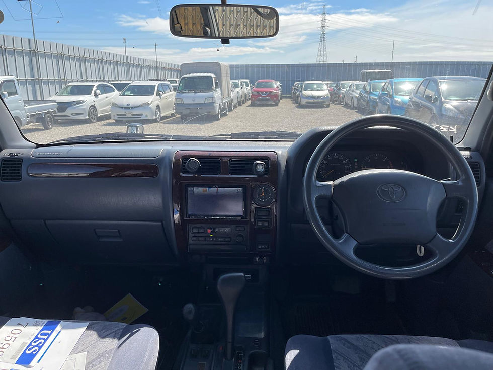 Thumbnail: TOYOTA LAND CRUISER 1999