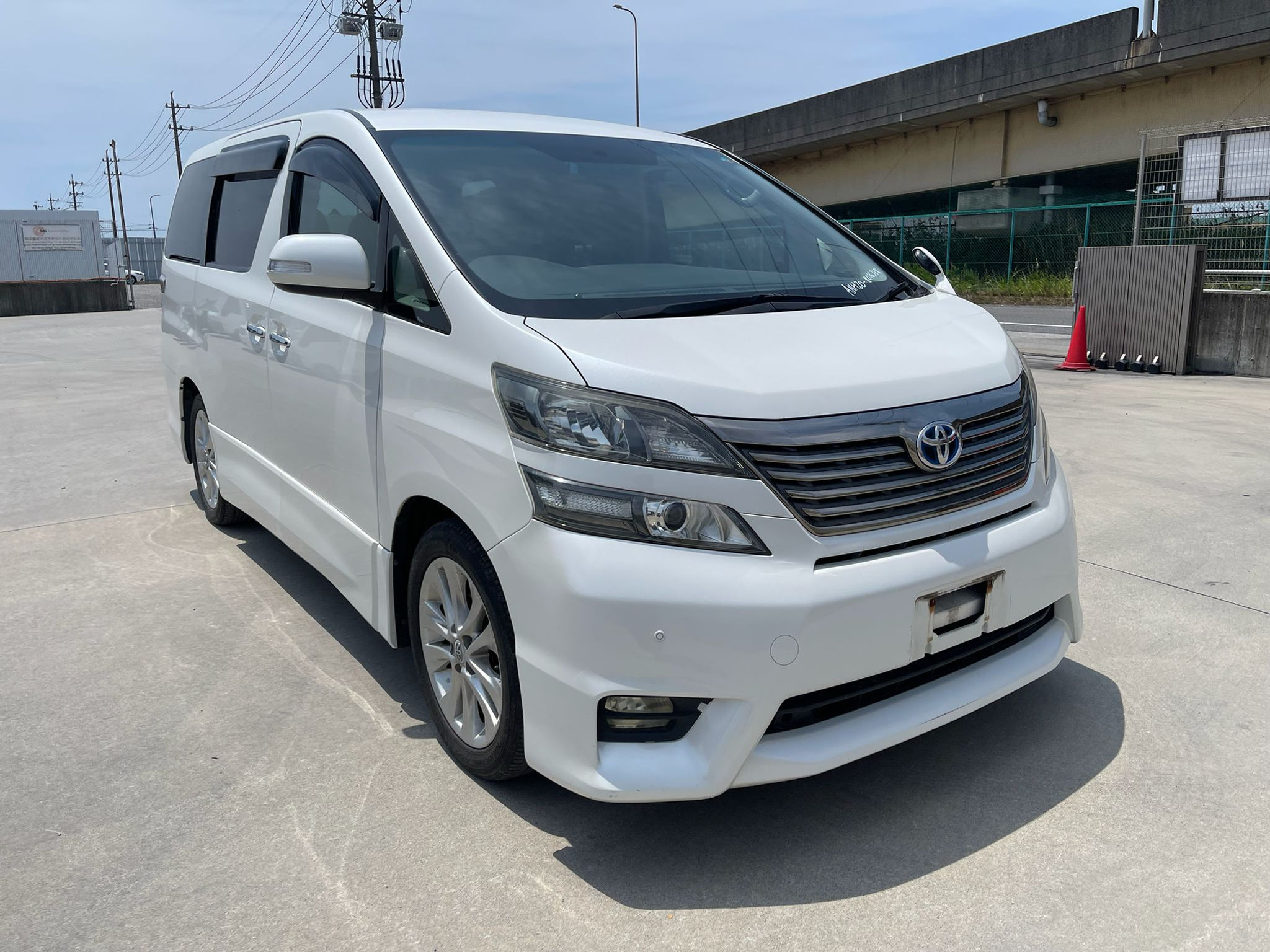 TOYOTA VELLFIRE 2008