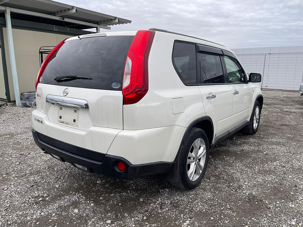 Thumbnail: NISSAN X-TRAIL 2012