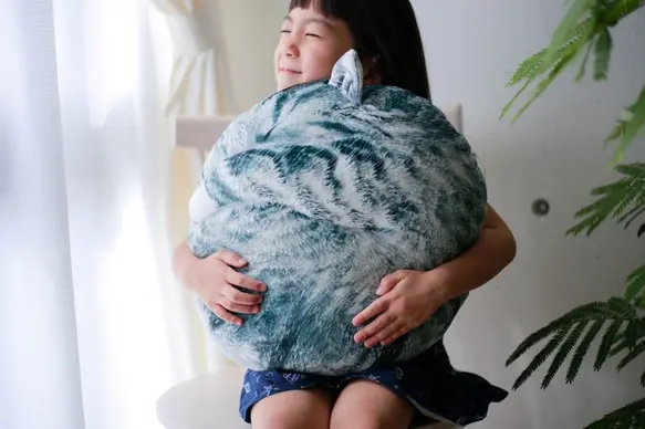 サムネイル： necomaru(サバトラ)まるで猫なクッション