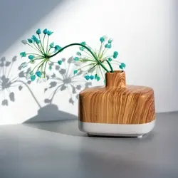 サムネイル： 木目調の陶器花瓶(角)